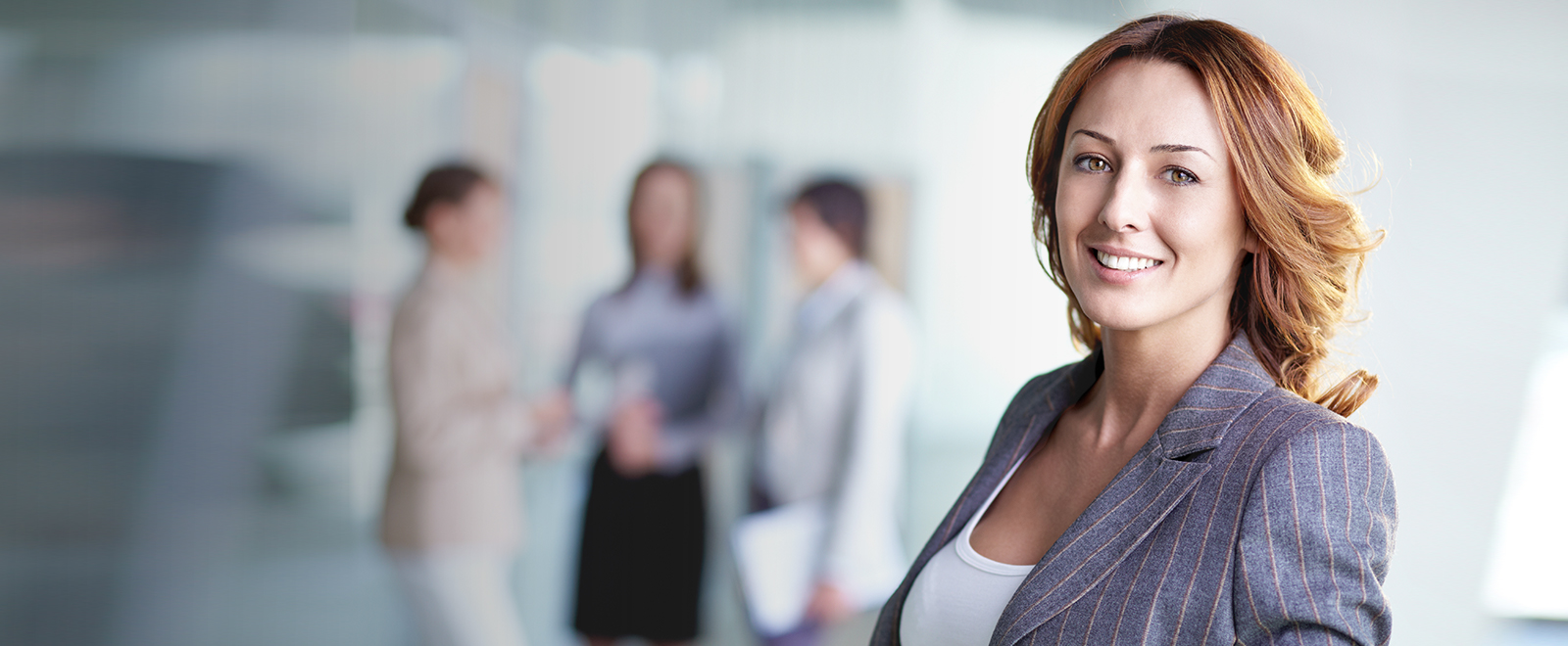 Nic nie dzieje się bez kobiet i bez pieniędzy