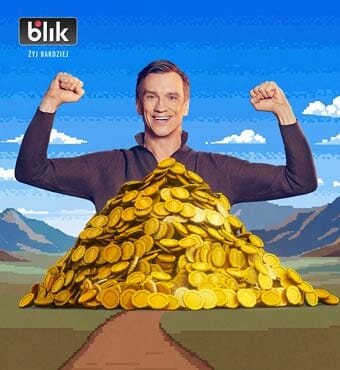 szczęśliwy mężczyzna za górą złota