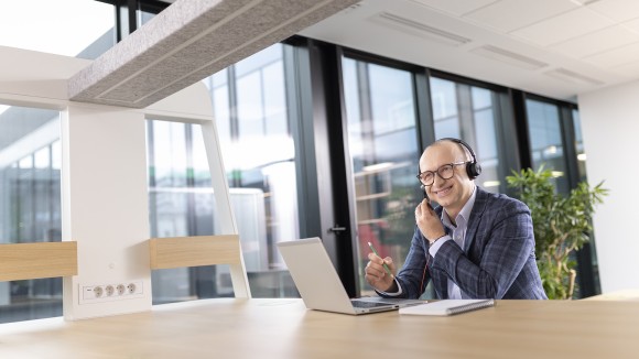 Tomasz, pracownik banku z obszaru IT.