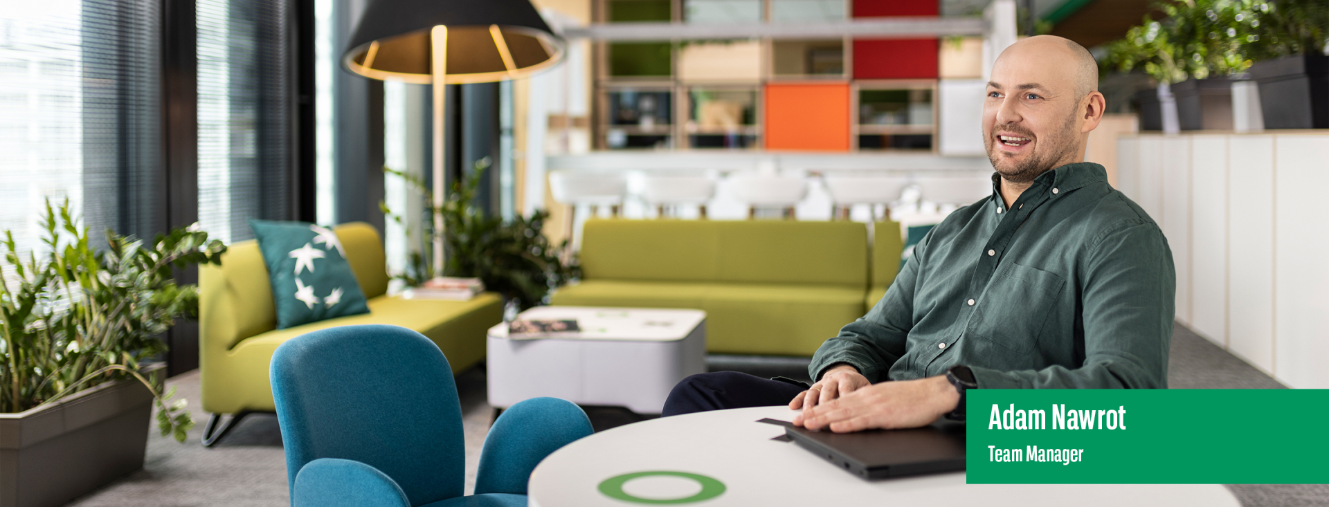 Adam, pracownik banku z obszaru IT Infrastructure.