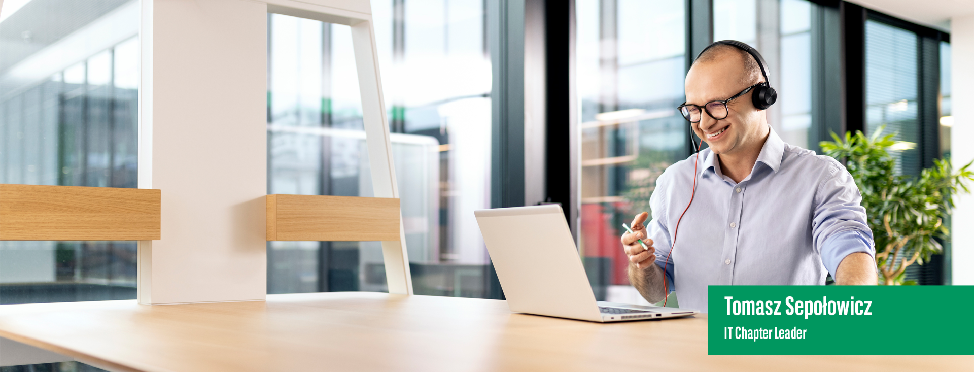 Tomasz, pracownik banku z obszaru IT Development.