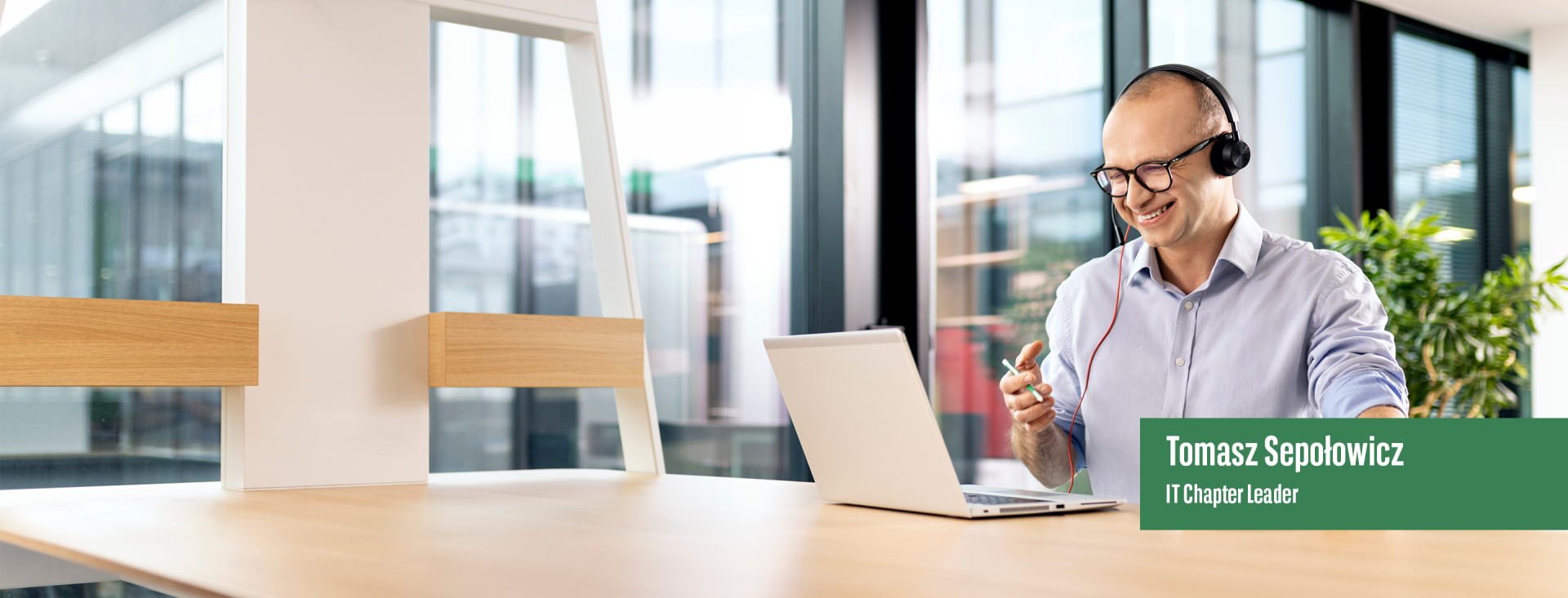 Tomasz, pracownik banku z obszaru IT Development.