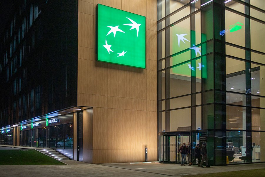 siedziba główna banku w warszawie