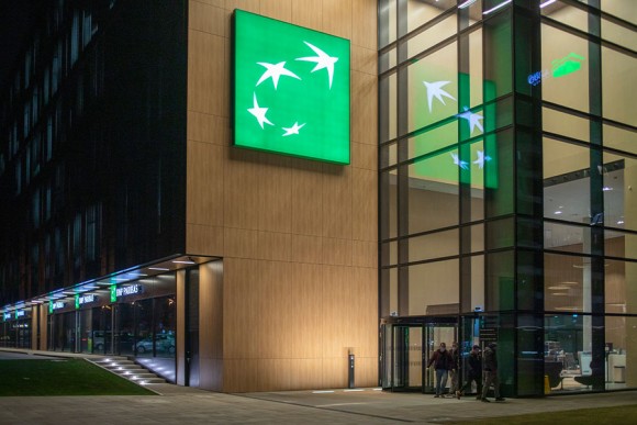 siedziba główna banku w warszawie